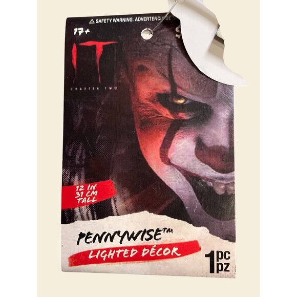Pennywise IT Blow Mold 12" Halloween Lighted Decor Clown w/ Pumpkin - Picture 10 of 13